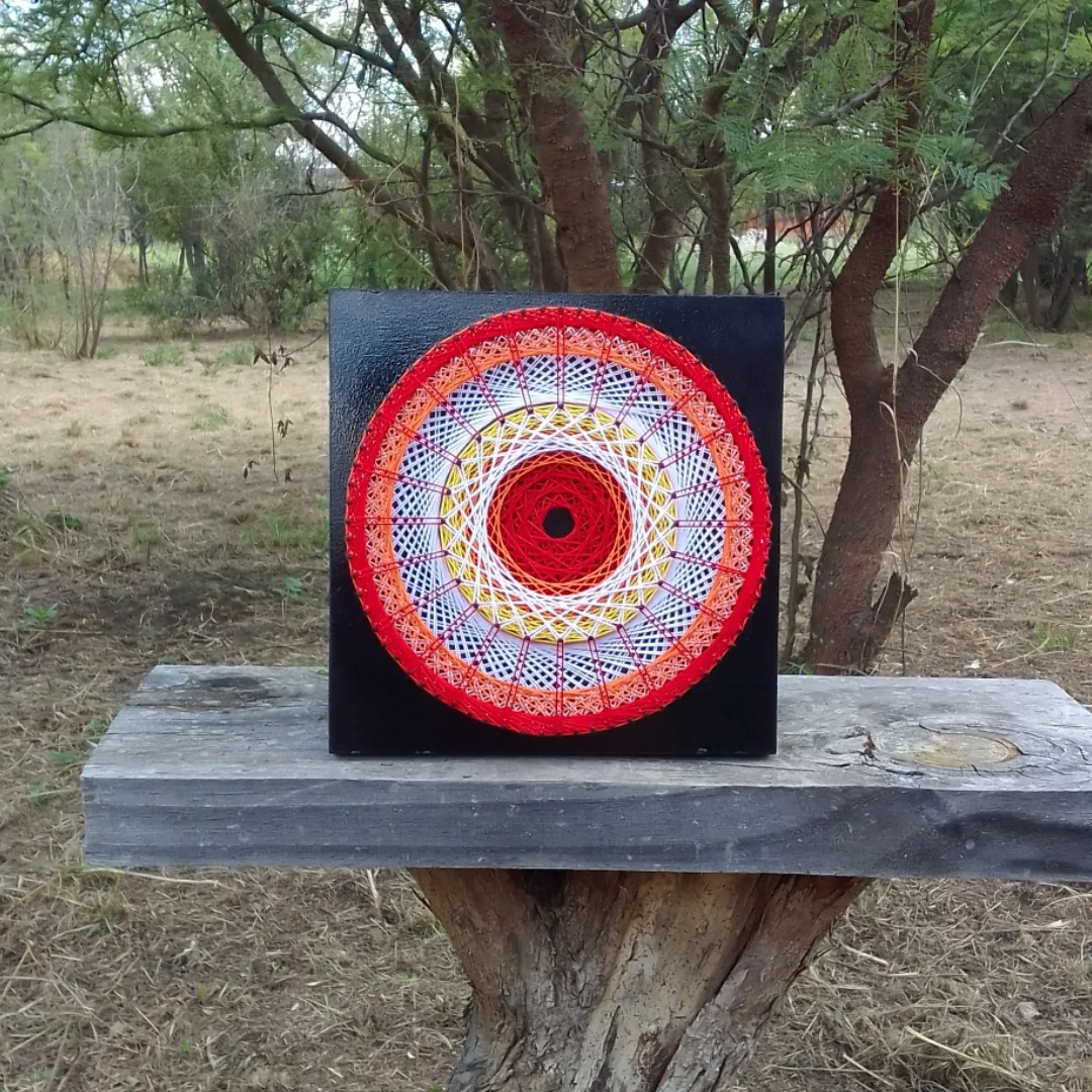 String art mandala rojo